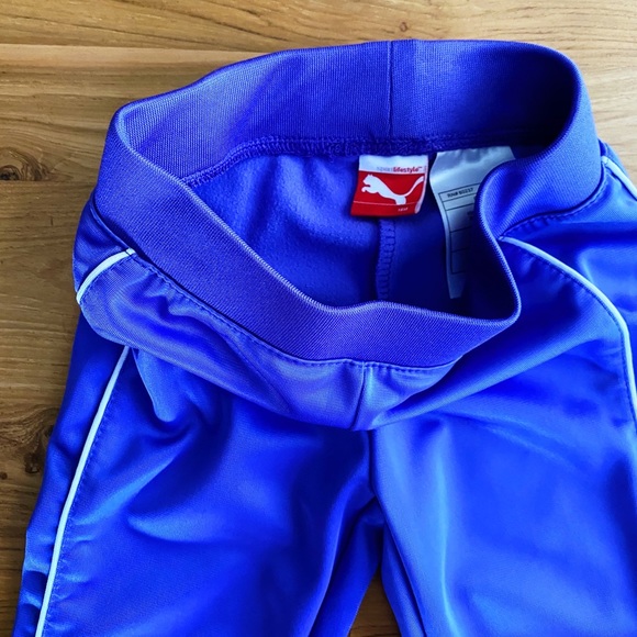 Puma 18M Tricot Joggers (Purple) - Picture 3 of 4